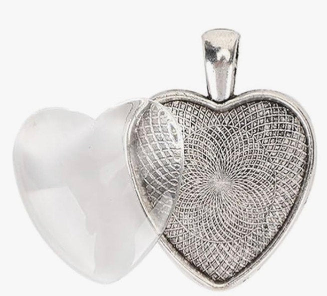 Bright Heart Necklace image 1