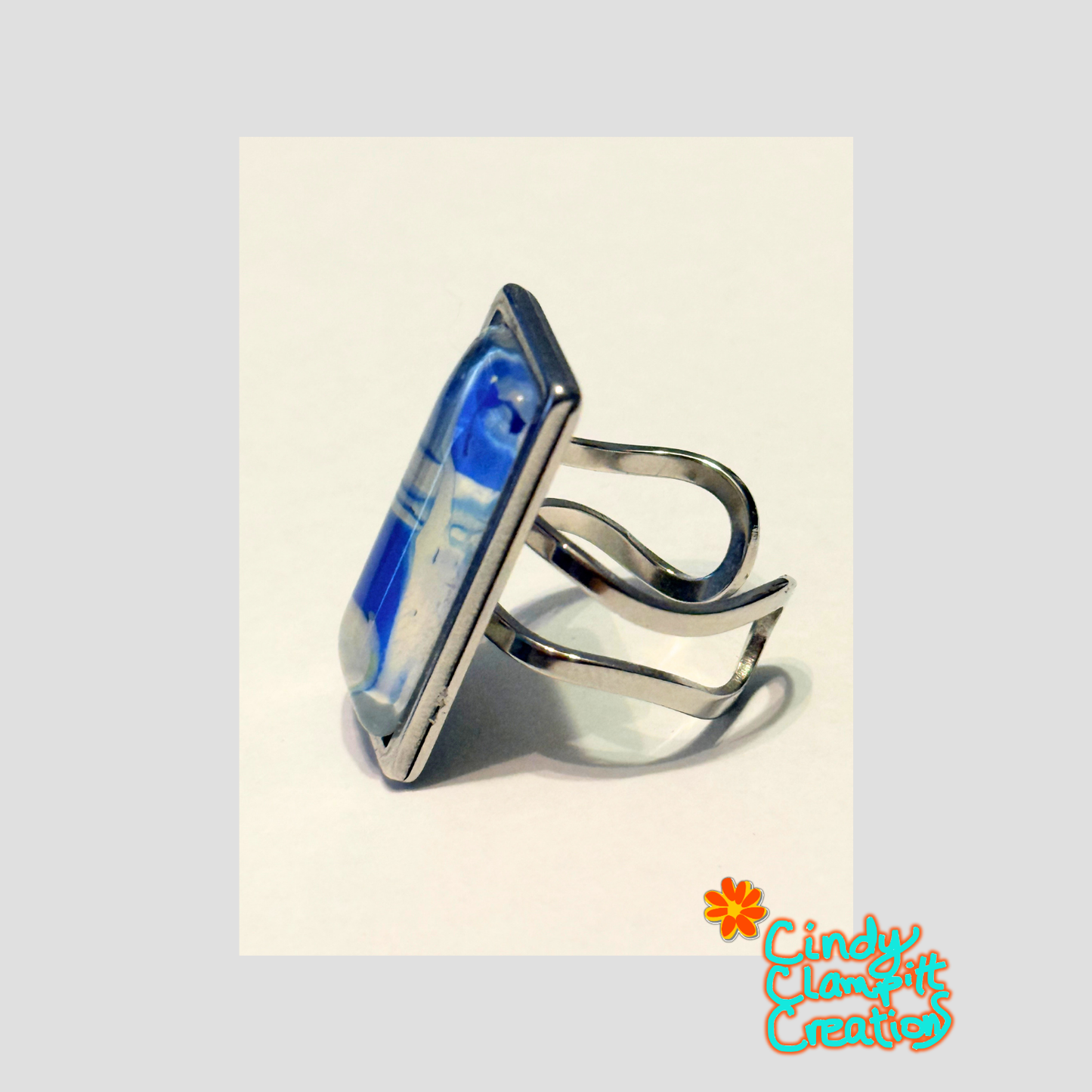 Ring – Beach Scene